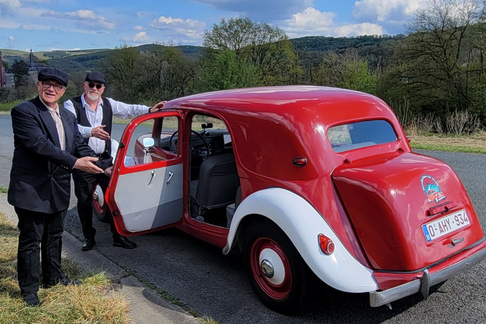 Découvrez la région autrement…à bord d’une Citroën Traction ! 